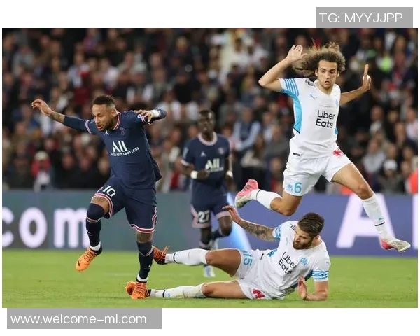 法甲分析：巴黎圣日耳曼轻松战胜洛里昂马赛主场顺利取胜