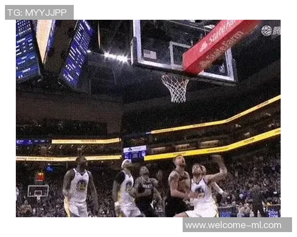 官方声明詹姆斯封堵狄龙三分未犯规系后者主动伸腿引发接触 官方声明詹姆斯封堵狄龙三分未犯规系后者主动伸腿引发接触