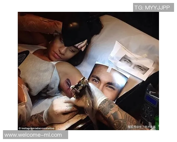 内马尔携家人共度甜蜜时光演唱会现场与女友亲密互动引热议