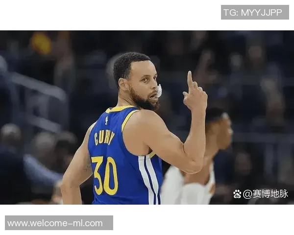 库里谈追梦被驱逐事件称更衣室认为裁判判罚不公